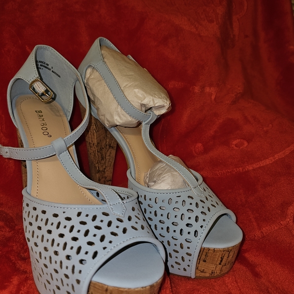 BAMBOO Shoes - Bamboo Women's Blue Peep Toe Heels